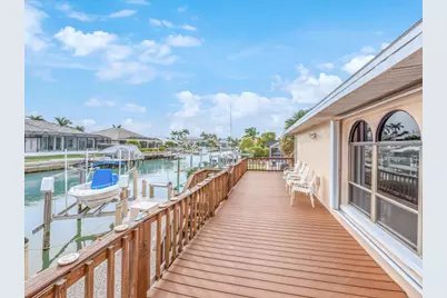 851 Perrine Court, Marco Island, FL 34145 - Photo 5