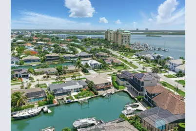 851 Perrine Court, Marco Island, FL 34145 - Photo 11