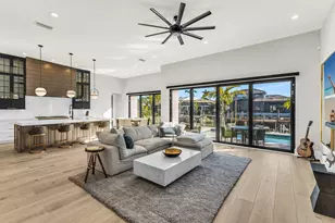 1631 Galleon Ct, Marco Island, FL 34145 - Photo 3