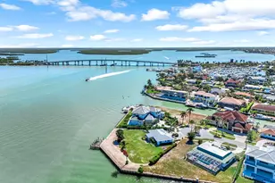 980 Iris Ct, Marco Island, FL 34145 - Photo 7