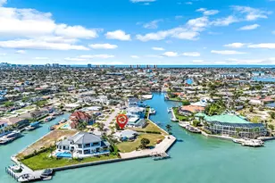 980 Iris Ct, Marco Island, FL 34145 - Photo 13