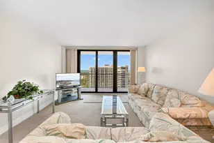 320 Seaview Ct, Marco Island, FL 34145 - Photo 9