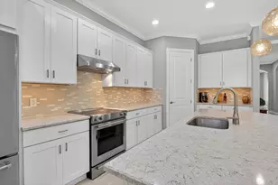 1409 Redona Wy, Naples, FL 34113 - Photo 9