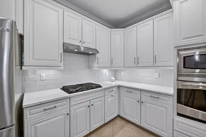 3058 Aviamar Circle, Naples, FL 34114 - Photo 9