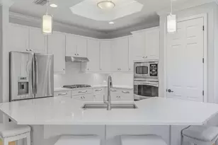 3058 Aviamar Cir, Naples, FL 34114 - Photo 3