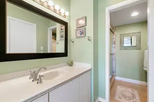 180 Seaview Ct, Marco Island, FL 34145 - Photo 27