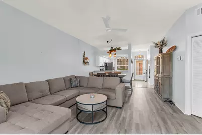 194 Newport Drive #903, Naples, FL 34114 - Photo 3