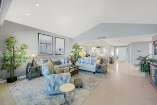 642 La Peninsula Blvd, Naples, FL 34113 - Photo 17