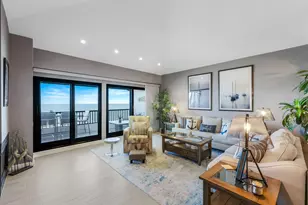 642 La Peninsula Blvd, Naples, FL 34113 - Photo 15