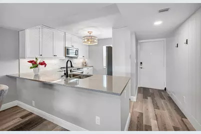 4200 Belair Lane #303, Naples, FL 34103 - Photo 5