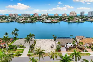 372 Lamplighter Dr, Marco Island, FL 34145 - Photo 5