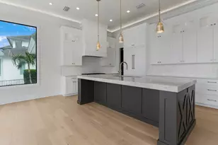 720 Tigertail Ct, Marco Island, FL 34145 - Photo 9