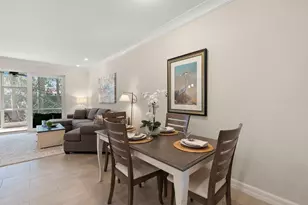 238 Indies Dr E, Naples, FL 34114 - Photo 13