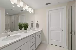 238 Indies Dr E, Naples, FL 34114 - Photo 17