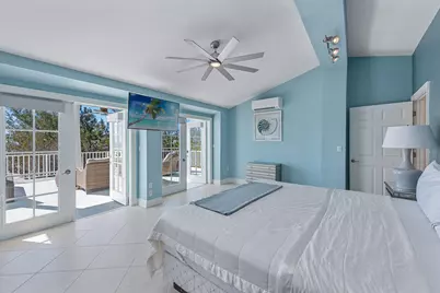 10455 Keewaydin, Naples, FL 34113 - Photo 15