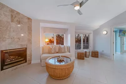 10455 Keewaydin, Naples, FL 34113 - Photo 7