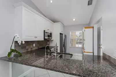 1706 Kings Lake #203, Naples, FL 34112 - Photo 5