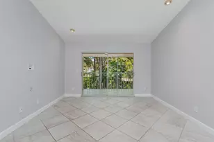 1706 Kings Lake, Naples, FL 34112 - Photo 7