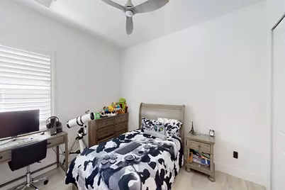 3697 Sapphire Cove Circle, Naples, FL 34114 - Photo 19