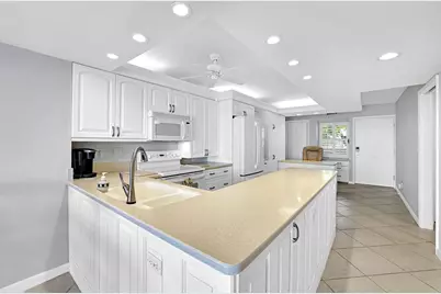 1085 Bald Eagle Drive #D306, Marco Island, FL 34145 - Photo 11