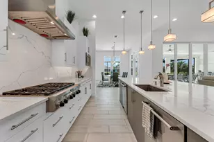 3225 Cotuit Ct, Naples, FL 34114 - Photo 7