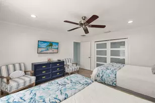 1236 Lamplighter Ct, Marco Island, FL 34145 - Photo 33