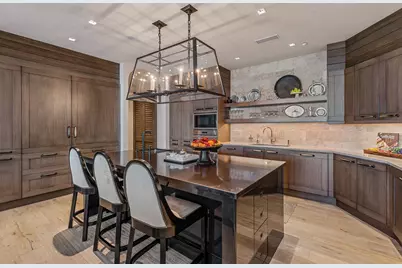 13675 Vanderbilt Drive #1107, Naples, FL 34110 - Photo 9