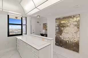 320 Seaview Ct, Marco Island, FL 34145 - Photo 25