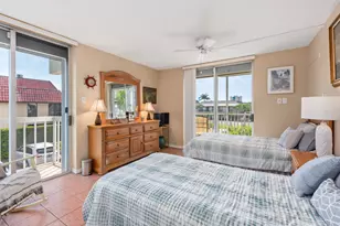 901 Huron Ct, Marco Island, FL 34145 - Photo 15