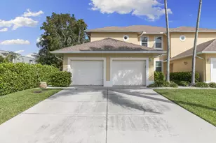 462 Tallwood St, Marco Island, FL 34145 - Photo 3