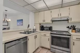 440 Seaview Ct, Marco Island, FL 34145 - Photo 5