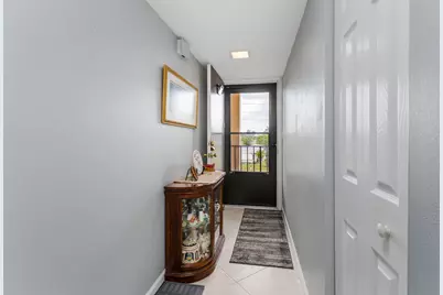 1010 Manatee #B 304, Naples, FL 34114 - Photo 5