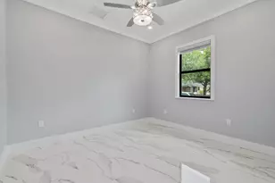 2538 4th Ave NE, Naples, FL 34120 - Photo 15