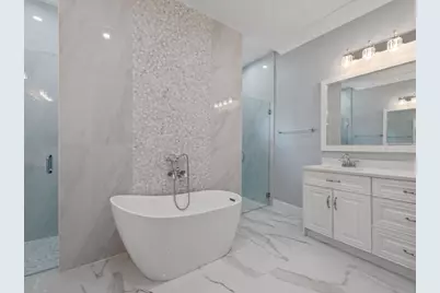 2538 4th Avenue NE, Naples, FL 34120 - Photo 9