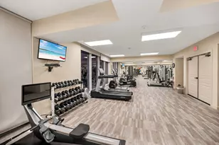 700 La Peninsula Blvd, Naples, FL 34113 - Photo 39