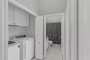 162 Newport Dr, Naples, FL 34114 - Photo 19