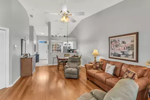 162 Newport Dr, Naples, FL 34114 - Photo 9