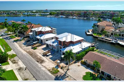 641 Dorando Court, Marco Island, FL 34145 - Photo 3