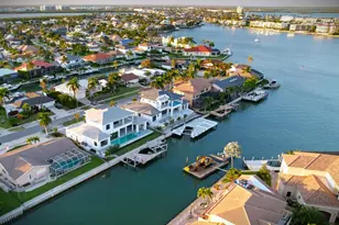 641 Dorando Ct, Marco Island, FL 34145 - Photo 5