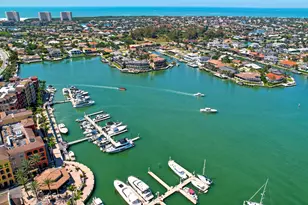 641 Dorando Ct, Marco Island, FL 34145 - Photo 17