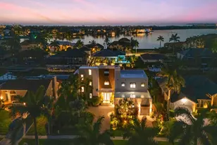 724 Plantation Ct, Marco Island, FL 34145 - Photo 51