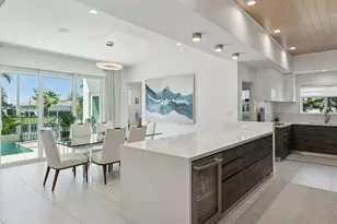 724 Plantation Ct, Marco Island, FL 34145 - Photo 9