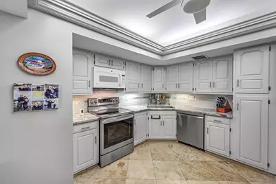 174 S Collier Boulevard #304, Marco Island, FL 34145 - Photo 17