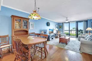 320 Seaview Ct, Marco Island, FL 34145 - Photo 9