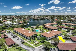 525 Seaview Ct, Marco Island, FL 34145 - Photo 5