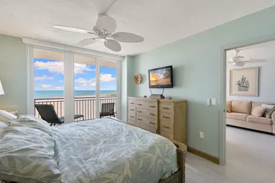 180 Seaview Court #911, Marco Island, FL 34145 - Photo 15