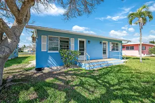 110 E Ct, Goodland, FL 34140 - Photo 3