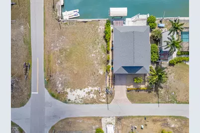 226 E Goodland Drive #0, Goodland, FL 34140 - Photo 9