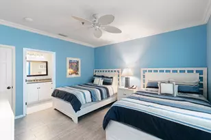 140 Palm St, Marco Island, FL 34145 - Photo 19