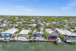 648 E Palm Ave, Goodland, FL 34140 - Photo 35